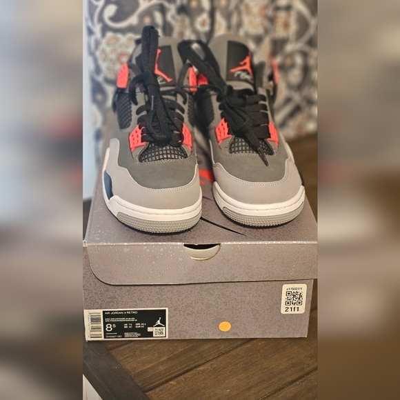 NWT Air Jordan Retro 4 "Infrared" Men's Size 8.5 - Picture 3 of 11